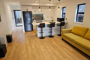 b/34 Maranui Street, Mount Maunganui