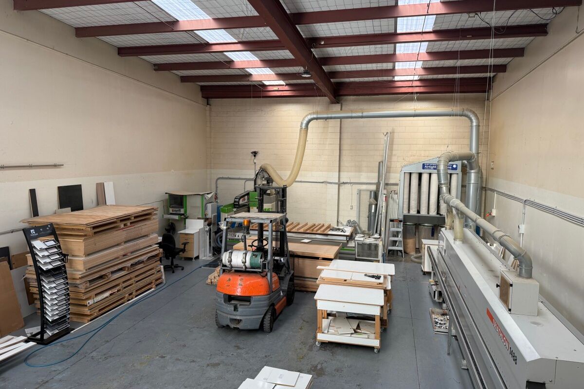 Simple & Efficient – 228m² Unit - Ansicht 2