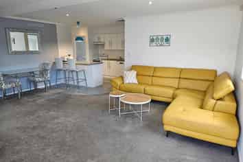 b/32 Maranui Street, Mount Maunganui