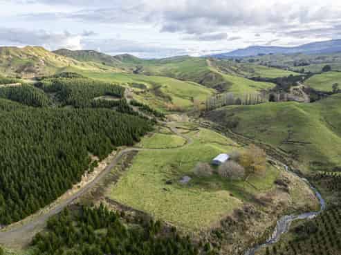 828 Matahorua Road, Putorino
