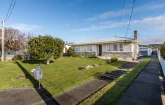 14 Windsor Terrace, Taradale