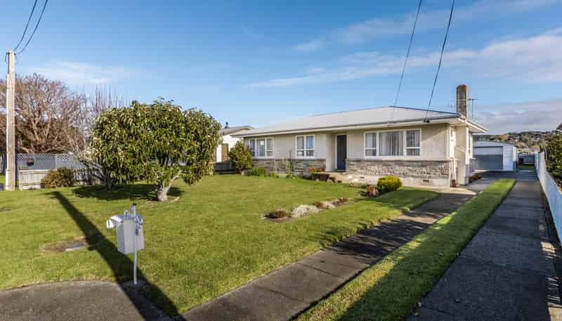 14 Windsor Terrace, Taradale