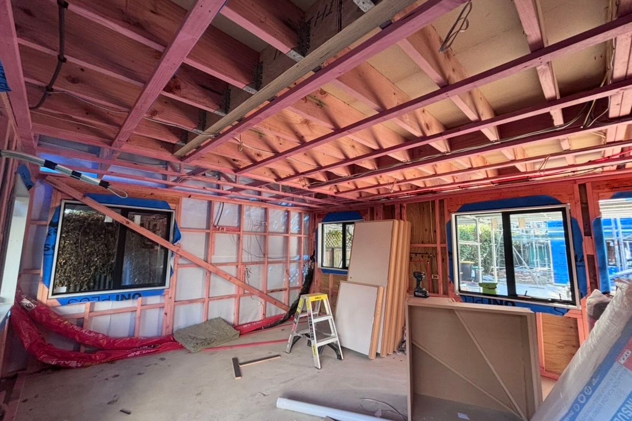 Priced to Move - Don’t Miss Out - Mehr