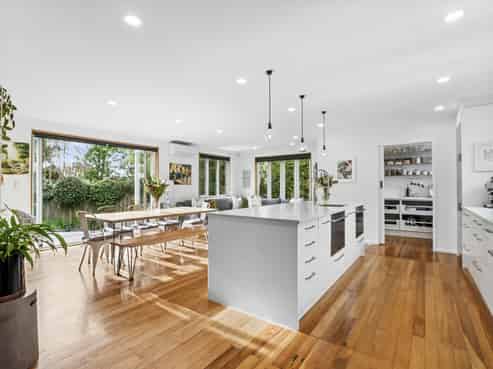 56 Taylor Road, Mangere Bridge