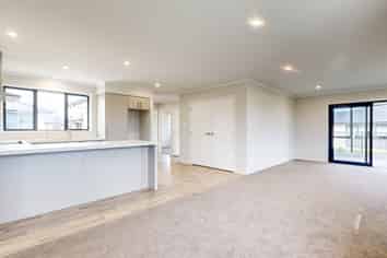 12A Van Dyk Place, Putaruru