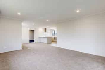 12A Van Dyk Place, Putaruru