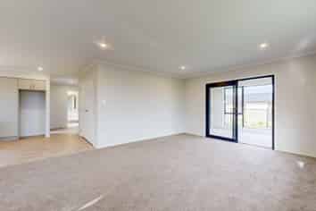 12A Van Dyk Place, Putaruru