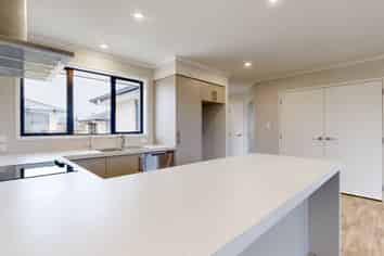 12A Van Dyk Place, Putaruru