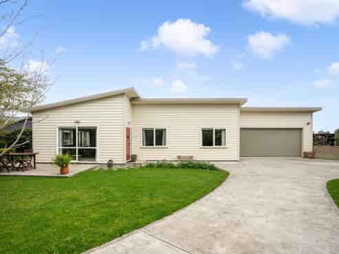 11 Gimson Street, Solway