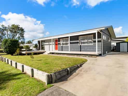 401 Linton Crescent, Whangamata