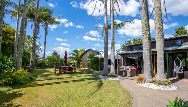 8 Sylvia Lane, Maunu