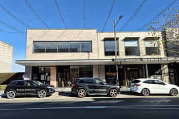Modern Office in the Heart of Northwest