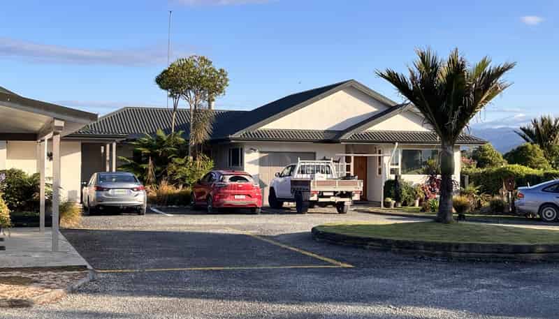 78 Bridge Street, Karamea
