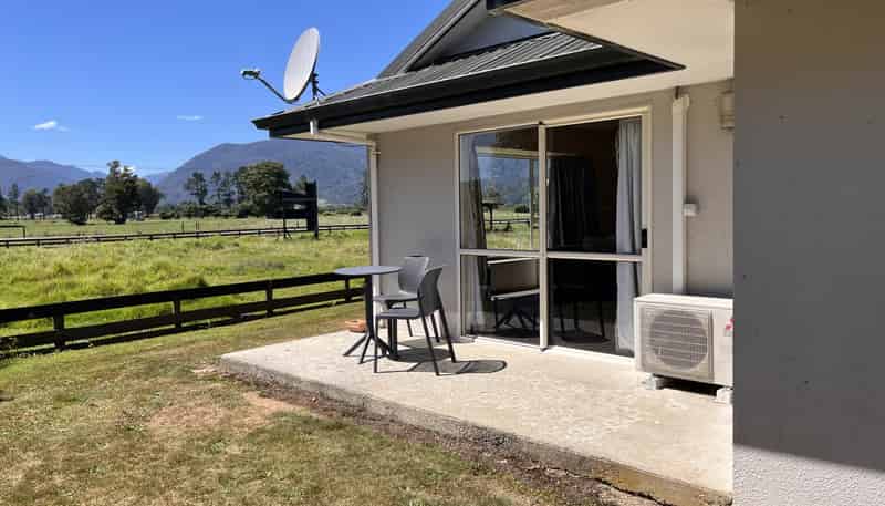 78 Bridge Street, Karamea