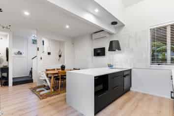 4/15 Godden Crescent, Mission Bay