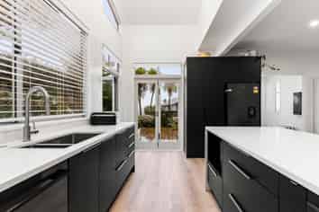 4/15 Godden Crescent, Mission Bay
