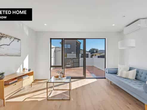 39B Range View Road, Mount Albert