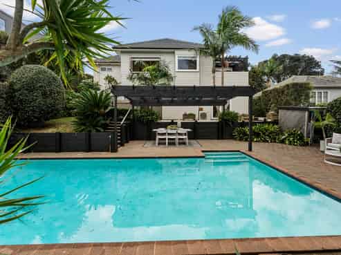 414 Riddell Road, Glendowie