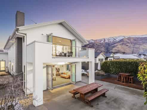 15 Jessies Crescent, Wanaka
