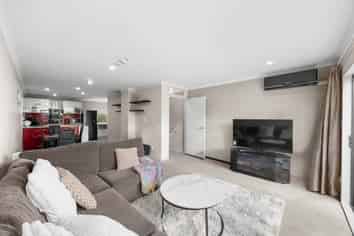 12/46 Carlos Drive, Flat Bush