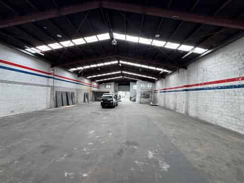 CBRE | 455sqm Warehouse in Otahuhu