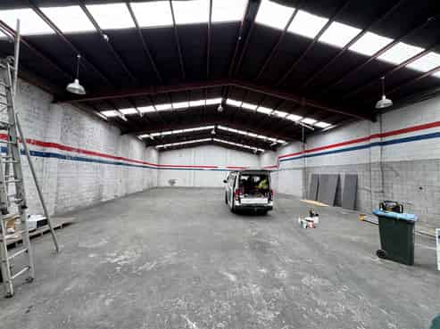 CBRE | 455sqm Warehouse in Otahuhu