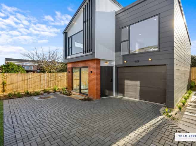  Lot 4, 12 Baringa Place, Botany Downs