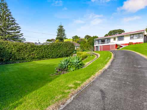 81 Taylor Road, Mangere Bridge