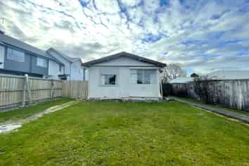 10 Peverel Street, Riccarton