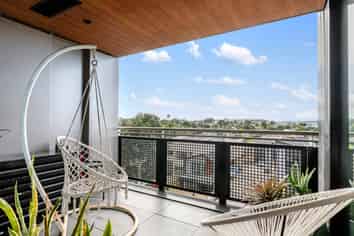 304/64 Victoria Street, Onehunga