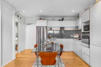 304/64 Victoria Street, Onehunga