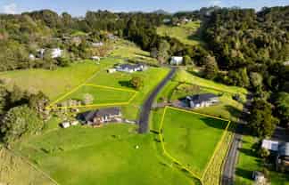 18 Mangakino Lane, Kauri