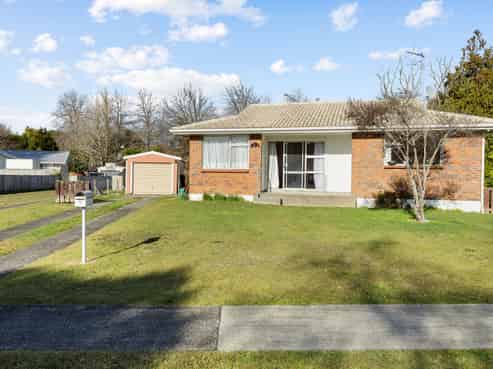 53 Oakfield Crescent, Pukete