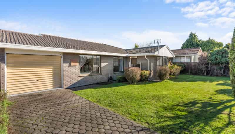 2/136 Middlepark Road, Upper Riccarton