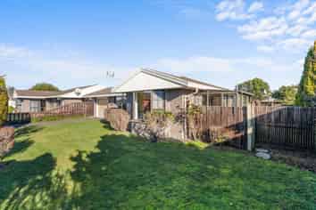 2/136 Middlepark Road, Upper Riccarton