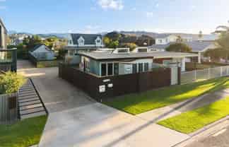 511C Ocean Road, Whangamata
