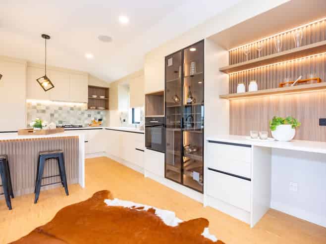 16 Skulander Crescent, Orewa