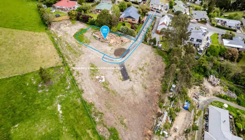 18E Owen Street, Green Island