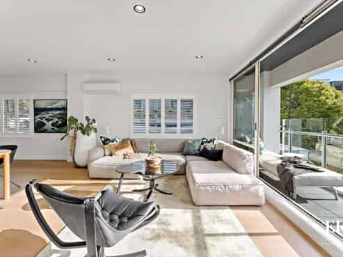 Y30/30 York Street, Parnell