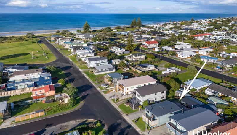 17 Brighton Road, Waihi Beach