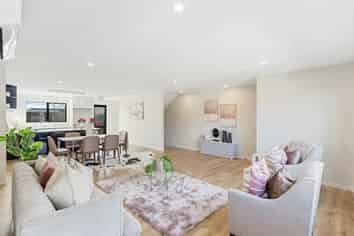 1,2,8/273 Mt Albert Road, Sandringham