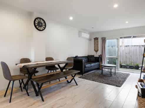 4/12 Blackburn Street, Frankton