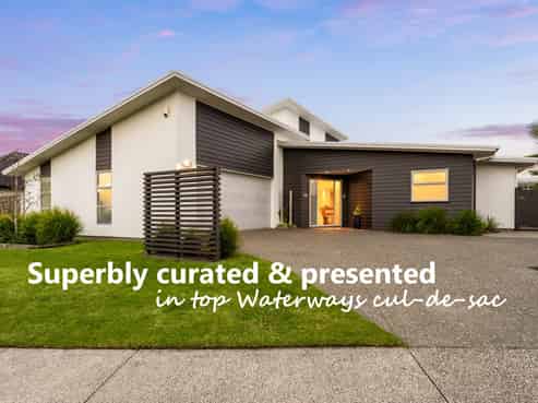 26 Waitotara Way, Whitianga