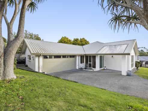 1 Orlando Close, Frankleigh Park