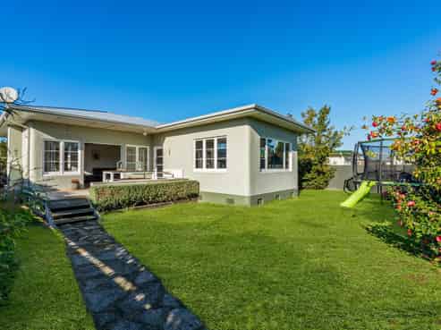 1020 Southland Road, Raureka