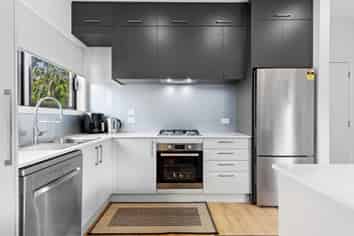 12 Hava Place, Green Bay