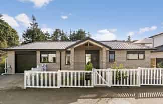 12 Hava Place, Green Bay