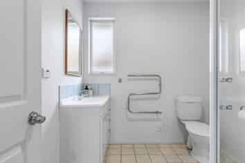 9E Crohane Place, Addington