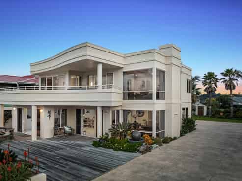 154 Ocean Road, Ohope