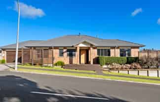 195 Heta Road, Highlands Park